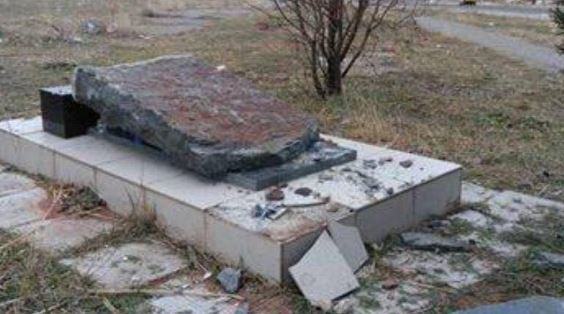 В Одесской области повредили памятник жертвам Холокоста