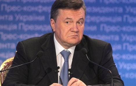 Янукович погодився на допит через Skype