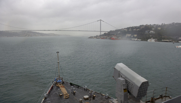 У Чорне море прямує ракетний есмінець США