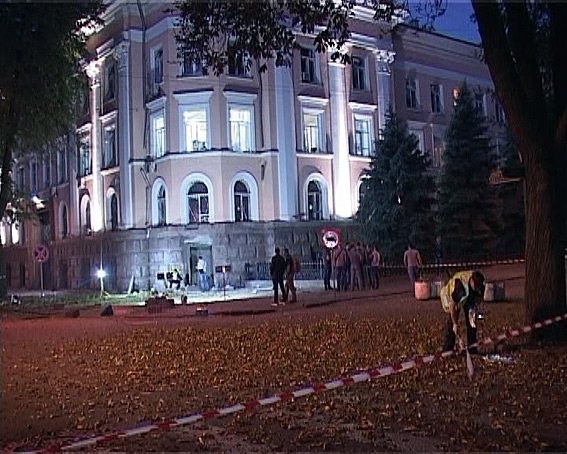 Вибух під СБУ в Одесі назвали терактом, - відео