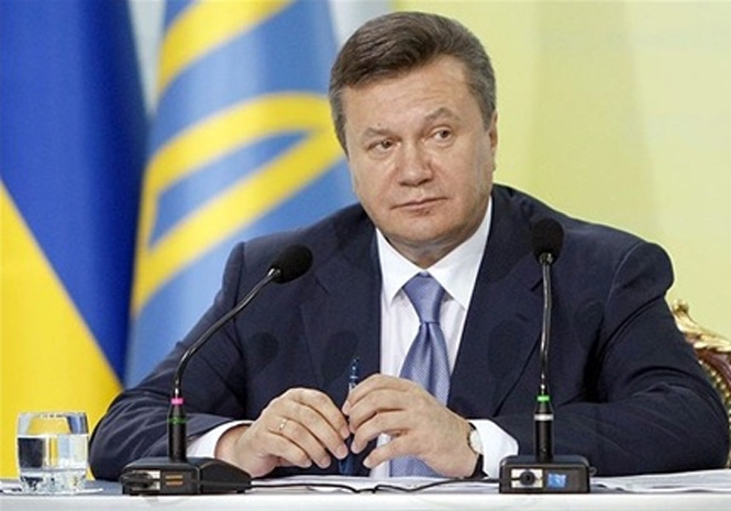 Янукович підписав закон про зміни в прокуратурі