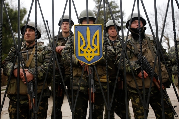 Украинские военные будут в новых бронежилетах, - видео