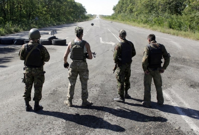 73 українських військових звільнили з полону, - Порошенко
