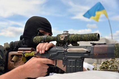 В зоні АТО минулої доби загинули троє українських військових
