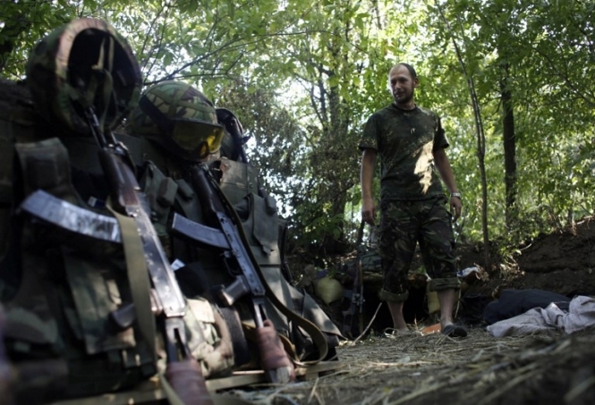 Много оружия и пленных захватили силы АТО на Луганщине