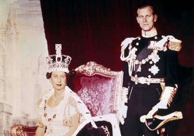 Королева Єлизавета II і принц Філіпп в день коронації королеви, 2 червня 1953 в Букінгемському палаці. Фото: AFP