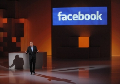 Суд зобов’язав Facebook виплатити користувачам по $10 через рекламу