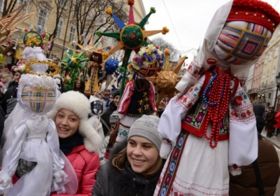 Евромайдан готовится встретить Рождество традиционной кутьей и вертепами