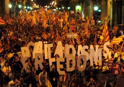 Незалежність Каталонії - це те саме, що самогубство, - The Guardian