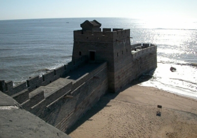 Де Велика стіна зустрічається з морем (фото)