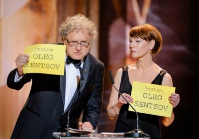 Польські кінематографісти провели акцію на підтримку українського режисера Олега Сенцова, - фото