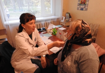 Более 150 000 Украинцев подписали контракты с врачами