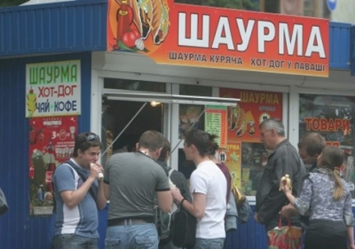 Держспоживслужба: У Києві не може бути жодного легального кіоску з шаурмою