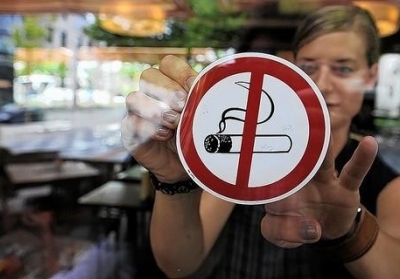 У Києві піднімуть штрафи за паління в громадських місцях в 100 разів
