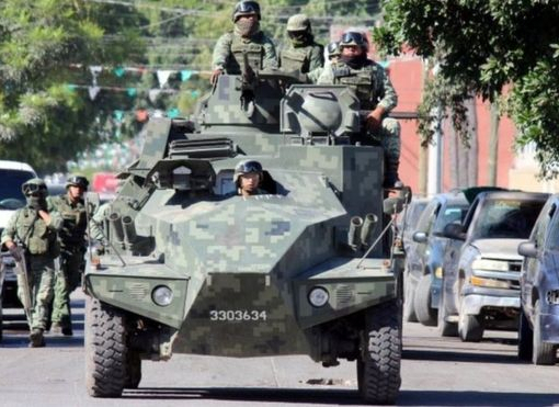 В Мексике в результате перестрелки между полицией и членами наркобизнеса погибли 19 человек