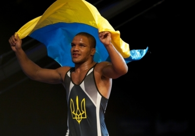 Українець Беленюк став чемпіоном Європи з греко-римської боротьби
