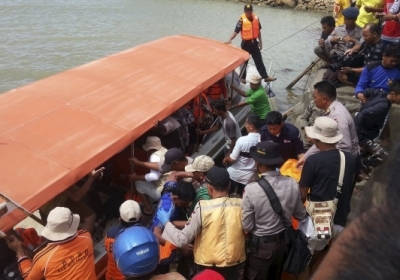 В Індонезії затонуло судно: більше 80 осіб зникли безвісти
