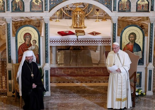 Папа Римский Франциск назвал украинских женщин героинями