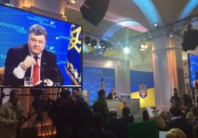 Не буде жодних миротворчих контингентів, щоб Донбас не став Придністров'ям, - Порошенко