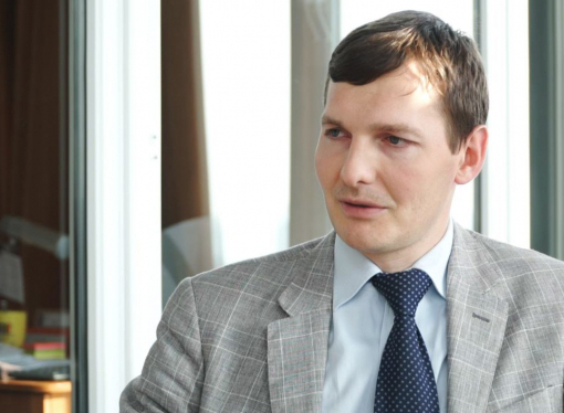 Луценко прийняв відставку заступника генпрокурора Єніна