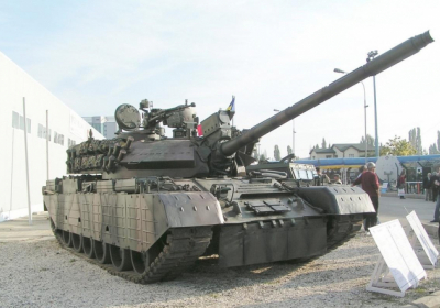 У Румунії заявили про передачу Україні танків