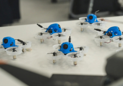 У росії школярів масово навчають керувати бойовими дронами – розвідка