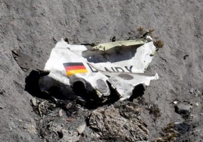 Авіакатастрофа у Франції: Любітц скерував літак у схил гори, в кілька разів збільшивши швидкість