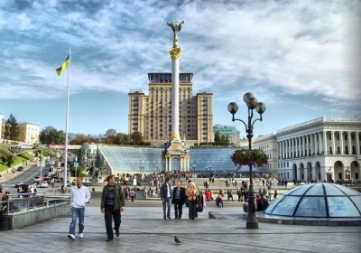 В Киеве перекрыли улицы по случаю празднования Дня достоинства и свободы