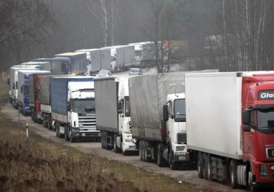 Завтра украинских перевозчиков ожидают еще более жесткие правила пересечения российской границы