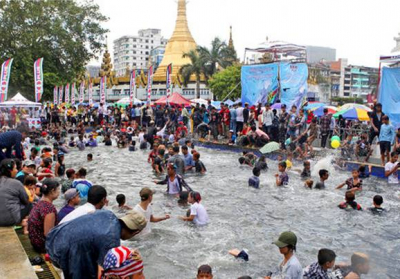У М'янмі під час фестивалю води - Тинджан загинуло 285 людей