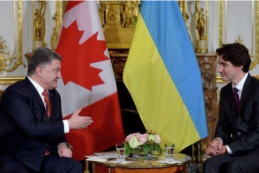 Канада сократит количество отказов в визах для украинцев, - Порошенко