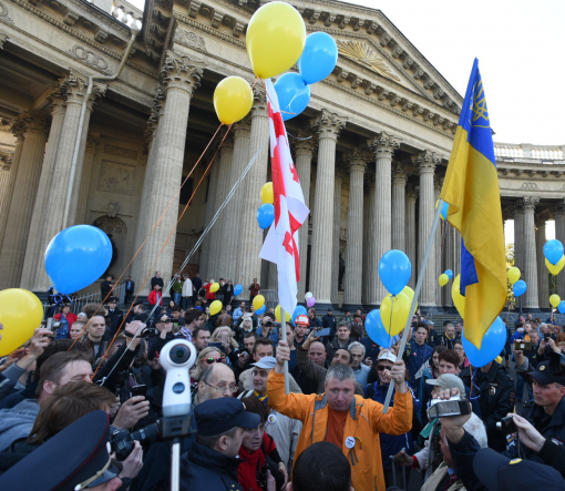Кілька сотень людей у Санкт-Петербурзі вийшли на несанкціоновану акцію проти війни з Україною, – ФОТО