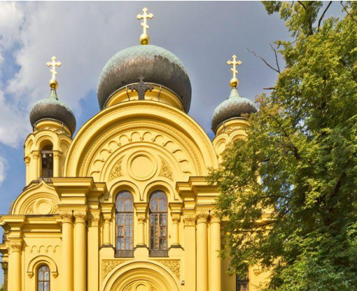 У Мукачеві на великодні вихідні закриють усі церкви