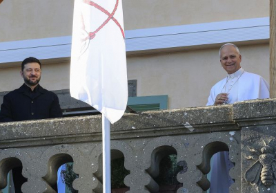 Зеленський зустрівся з Папою Римським у Римі