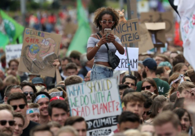 У Німеччині тисячі молодих людей вийшли на акцію захисту клімату