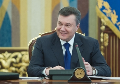 Янукович і 11 співробітників його Адміністрації у 2012-му офіційно заробили 45 млн грн