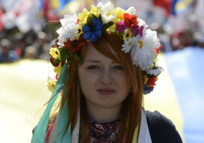 Все менше українців хочуть асоціації з Євросоюзом, - опитування