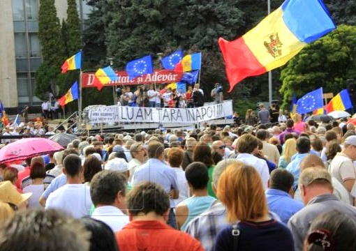 Молдова бореться за звільнення від російської дезінформації на основі ШІ – Politico