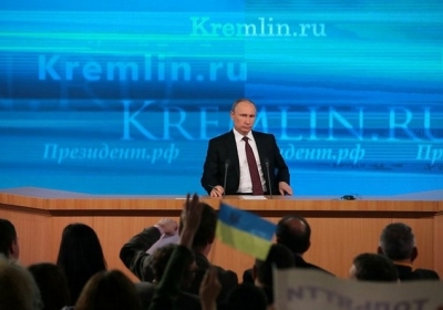 Путін пояснив допомогу Україні родинними зв'язками