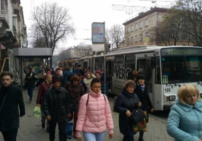 Тернопольские маршрутчики устроили забастовку из-за снижения цен на проезд