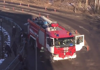 В московском аэропорту пожарная машина насмерть сбила женщину - ВИДЕО