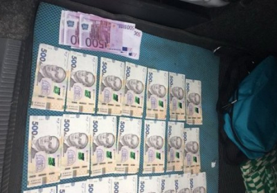Следователя киевской полиции задержали за вымогательство $ 10 тыс. - ФОТО
