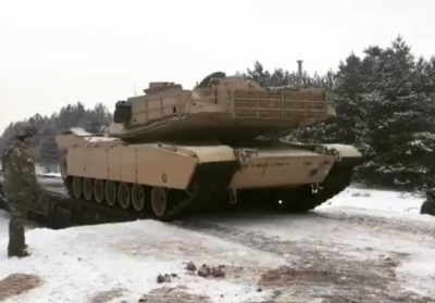 Первая партия американских танков уже прибыла в Польшу, - ВИДЕО