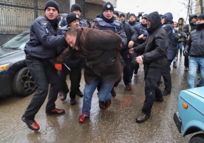 Біля консульства Росії в Одесі сталася бійка з поліцією