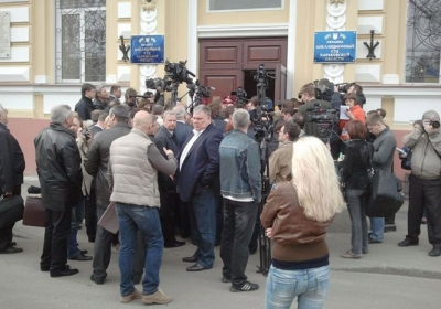 У Харкові розпочався суд над Тимошенко у справі ЄЕСУ