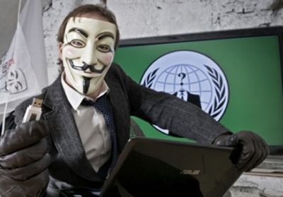 Хакери Anonymous зламали пошту МЗС України
