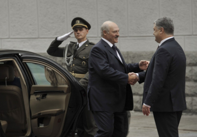 Петро Порошенко і Олександр Лукашенко. Фото: president.gov.ua