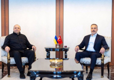 Умєров у Туреччині зустрівся з очільником МЗС