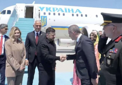 Зеленський прибув до Анкари, де нині стартує саміт НАТО. 