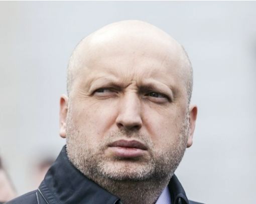 Турчинов просить СБУ розібратися з українськими ЗМІ, які транслювали парад у Донецьку